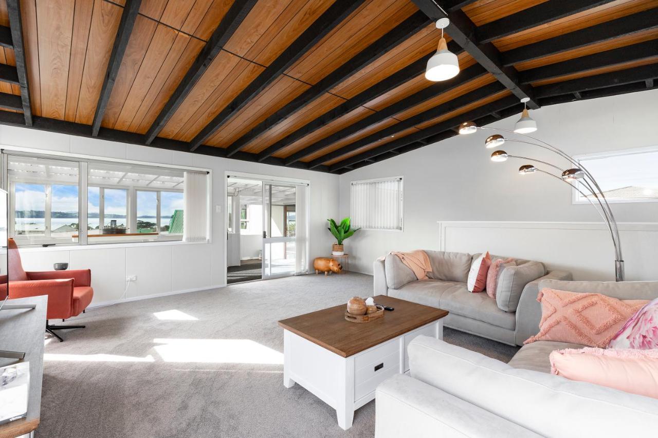 Snells Beach Couches, Bar Table & Kawau View 빌라 외부 사진